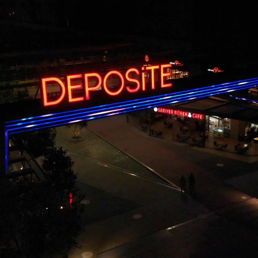 Sinpaş Deposite AVM cephe animasyon sistemi uygulaması